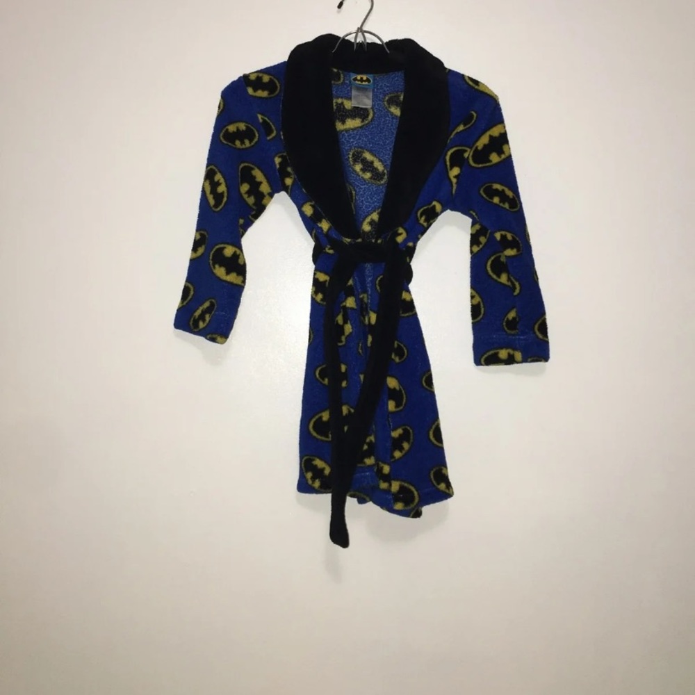 Batman Robe - Picture 3 of 5